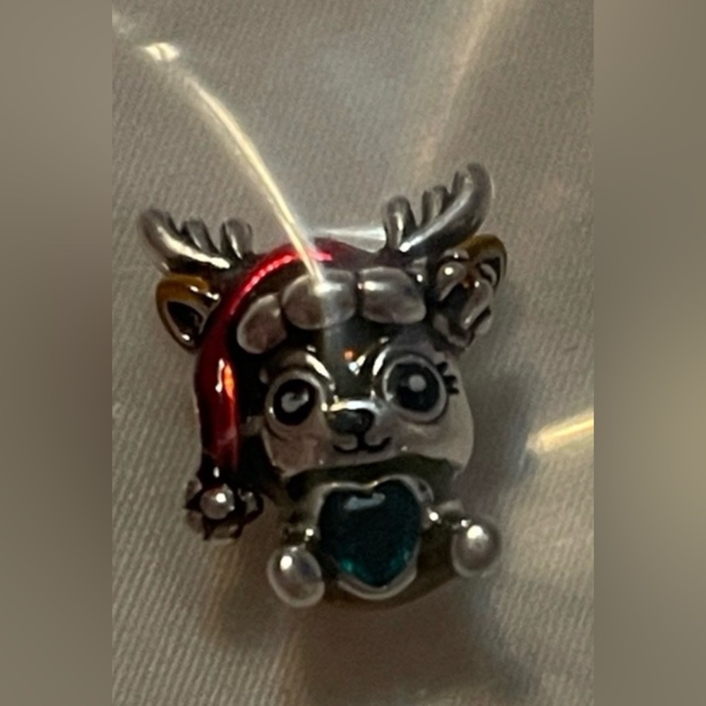 Festive Reindeer Charm with Red Hat and Green Heart - Picture 5 of 7